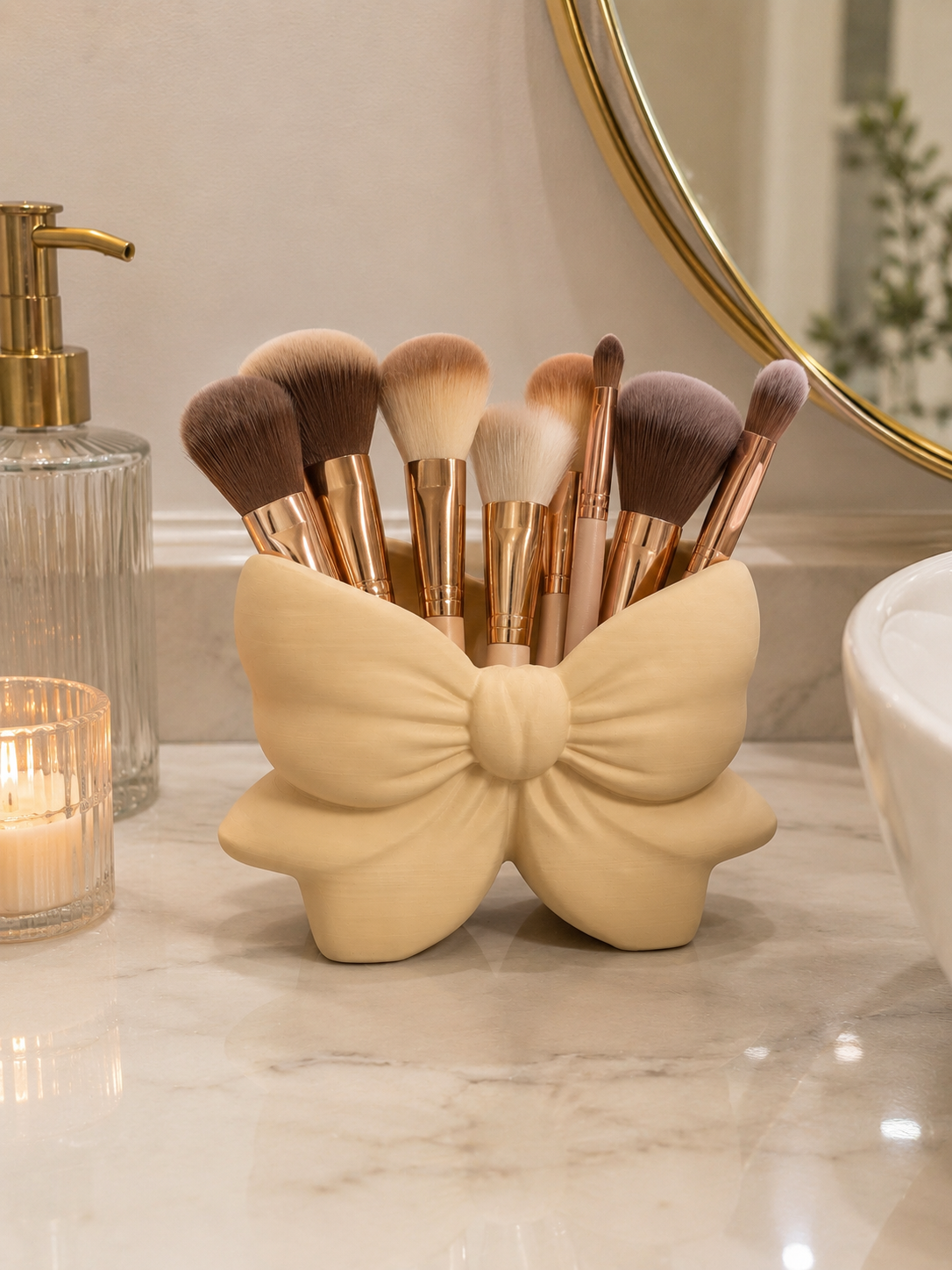 Wholesale Bow Makeup Brush Holder & Pen Organizer| 3D Printed Desk & Vanity Organizer